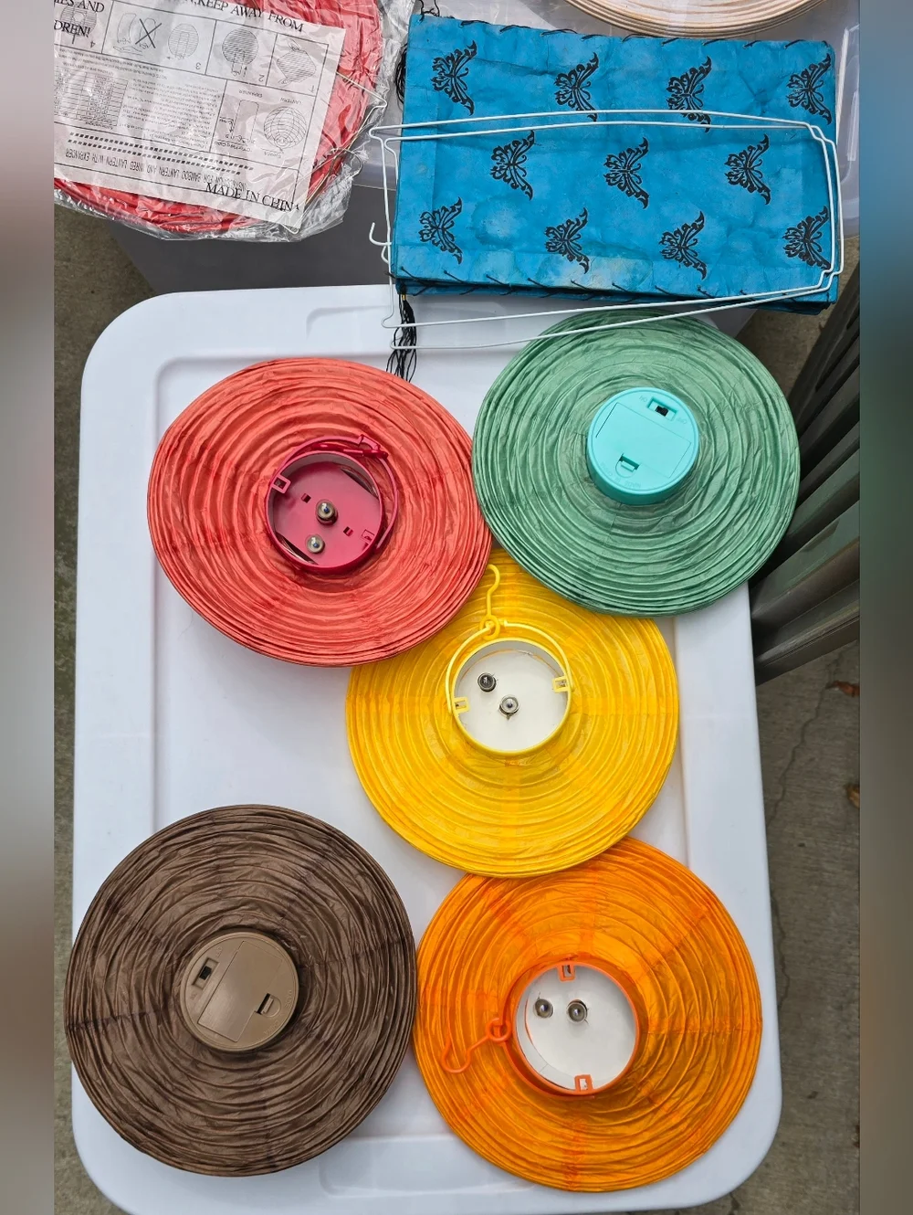 10 Pc Paper Lanterns - Assorted Red, Blue, Cream, Green, Yellow